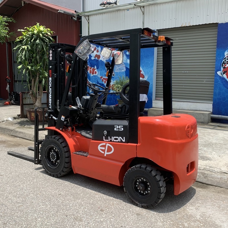 Thiết kế cơ bản của xe nâng điện