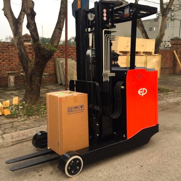 Xe nâng điện đứng lái CQD15S