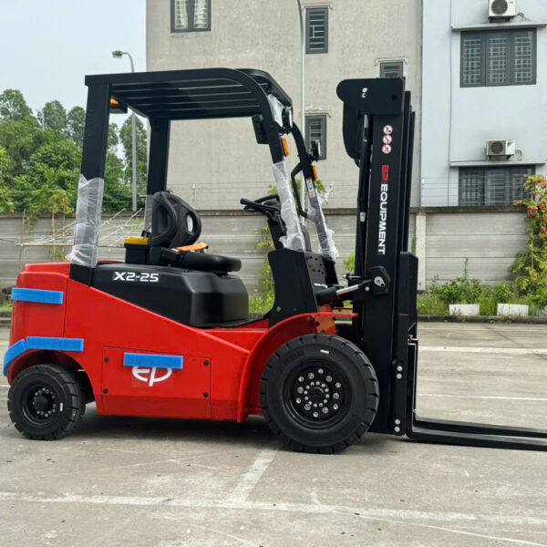 Xe nâng điện ngồi lái EFX2-251